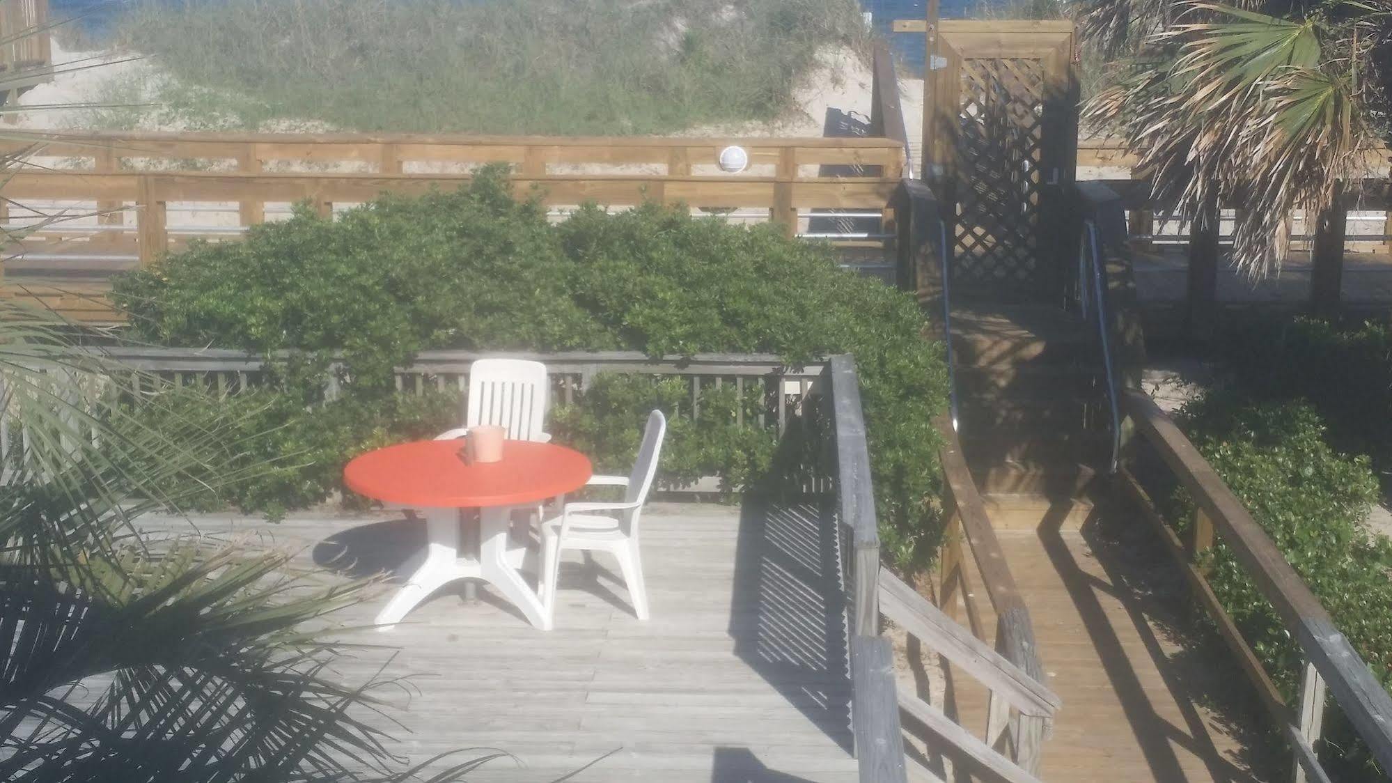 Seawitch Motel Carolina Beach Eksteriør bilde